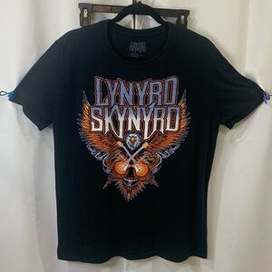 Lynyrd Skynyrd Classic Rock Tee shirt size Large